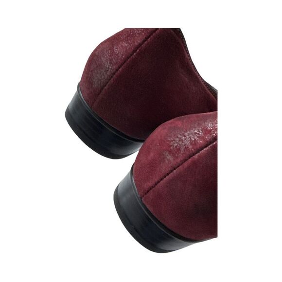 ARA BURGUNDY SUEDE CUP TOE FLATS. - Picture 7 of 9